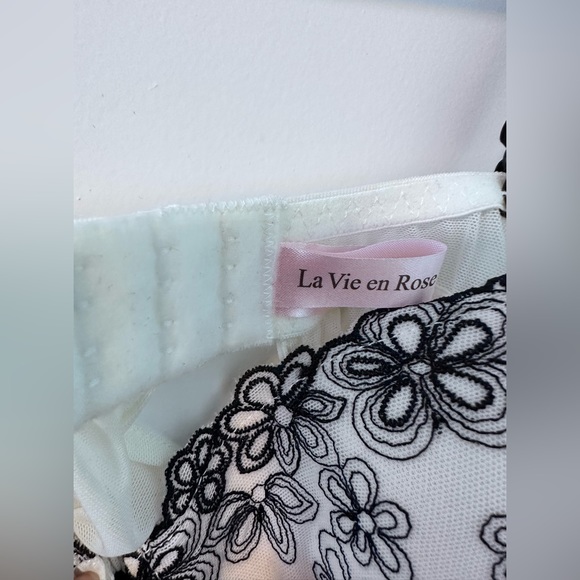 La vie en rose Lace and Mesh Babydoll white size Small New without tag - Picture 3 of 4